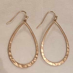 NWOT Gold Filled Hammered Teardrop Hoop Dangle Earrings 2.5" Beautiful